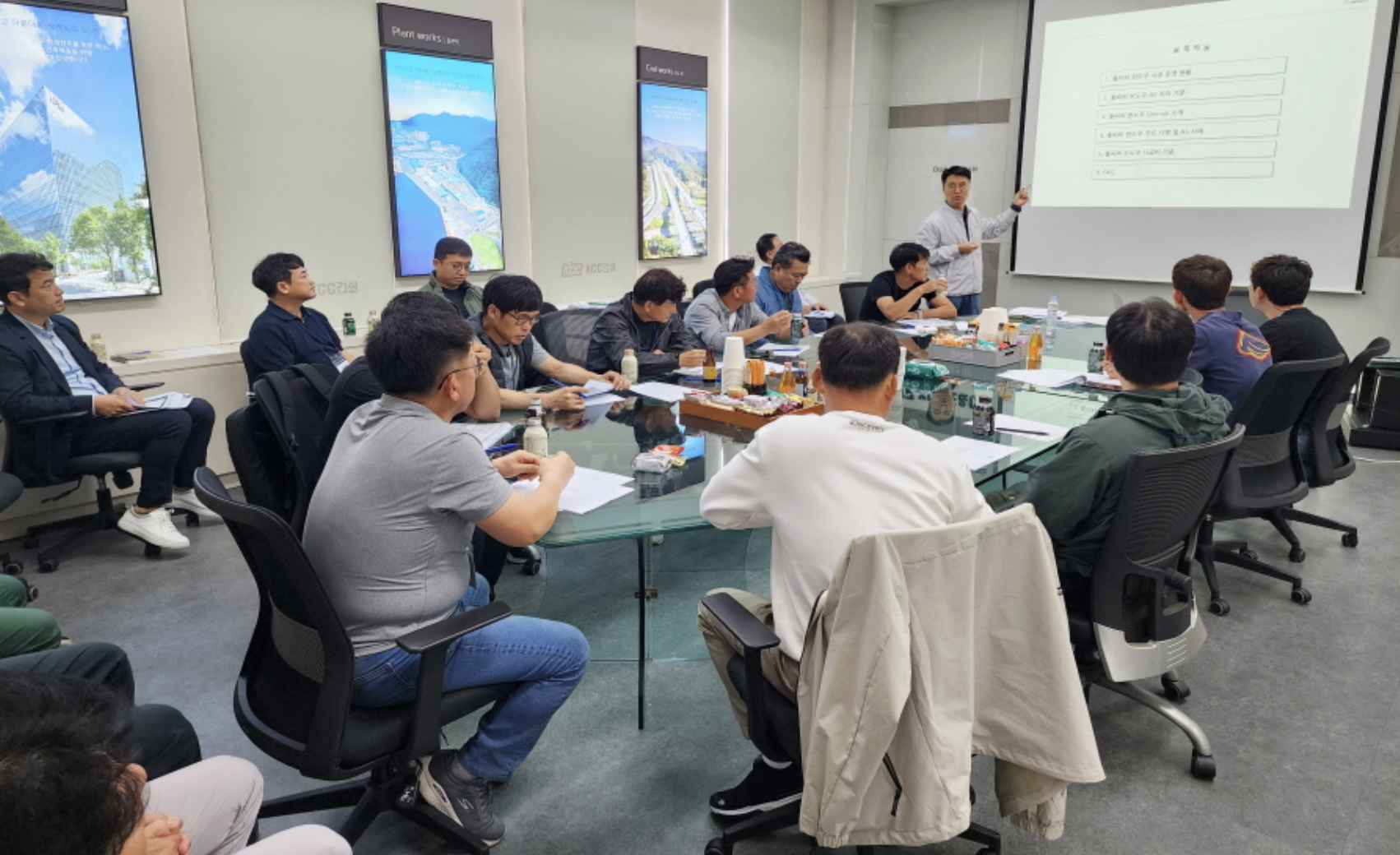 Read more about the article KCC글라스, 파트너사와 상생 위한 ‘동반성장 간담회’ 개최