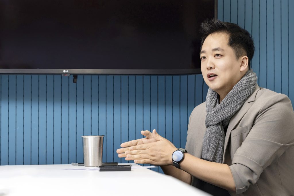 백종화 대표는 회사생활은 단순한 성과를 내는 것이 아닌 나 자신을 알아가는 과정이라고 말한다.