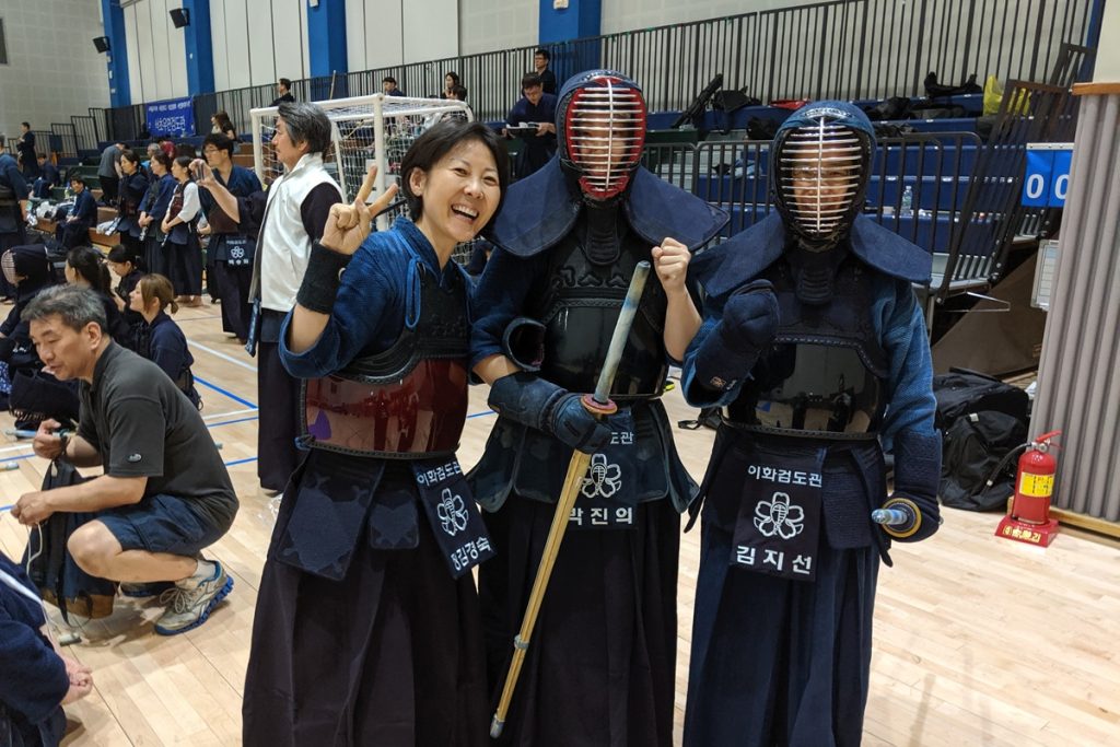 평소 다양한 운동을 즐기는 정김경숙(로이스김) 작가