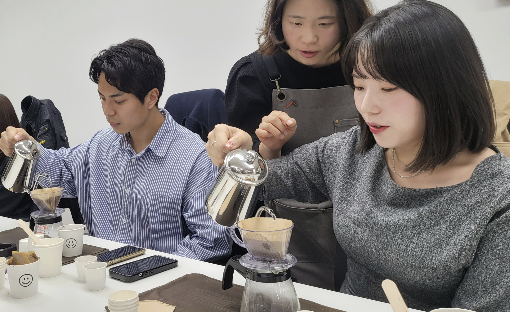 Read more about the article 따뜻한 커피 한잔 생각나는 계절의 바리스타 체험