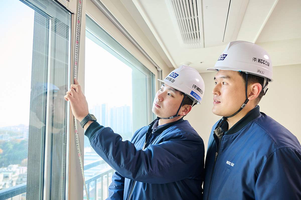 역곡역 아테움 스위첸 구성원들이 진심 어린 대응과 꼼꼼하게 작업을 진행한 결과 입주민들의 높은 만족도를 이끌어 낼 수 있었다.