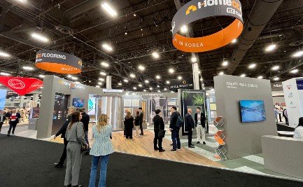 Read more about the article KCC글라스 홈씨씨 인테리어, 북미 최대 규모 바닥재 전시회 ‘TISE 2024’ 참가 성료