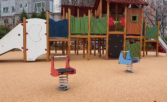 Read more about the article KCC, 바닥포장 자재 전용 바인더 2종 출시