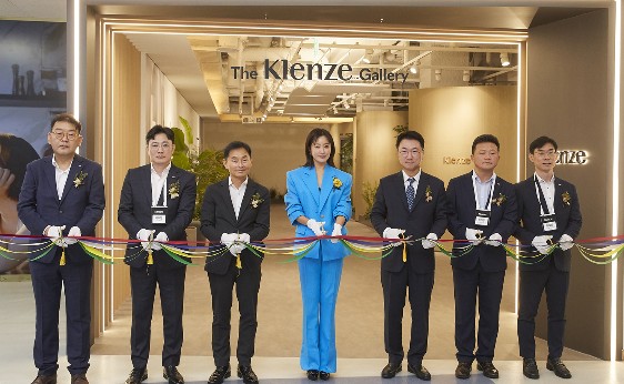Read more about the article KCC, 프리미엄 창호 전시장 ‘The Klenze Gallery’ 오픈