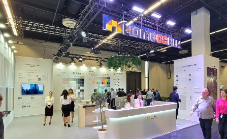 Read more about the article KCC글라스 홈씨씨 인테리어, 친환경 앞세워 세계 최대 獨 전시회 ‘인터줌 2023’ 성황리 마쳐