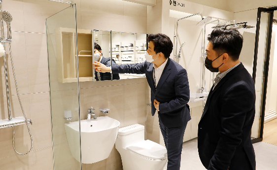 Read more about the article ‘홈씨씨 인테리어’ 분당판교점, 체험형 전시장으로 리뉴얼 오픈